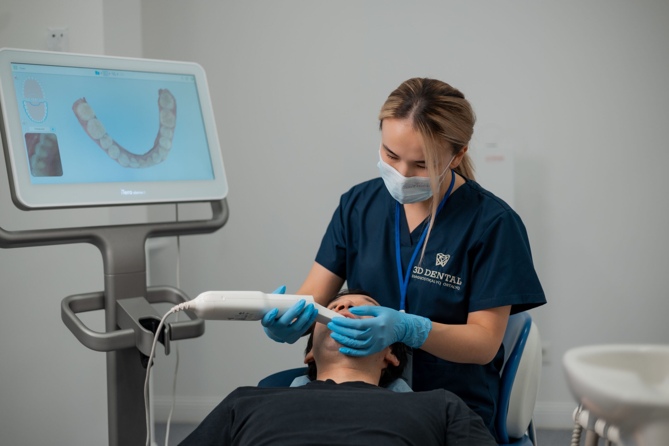 В Шымкенте стало доступно цифровое сканирование зубов